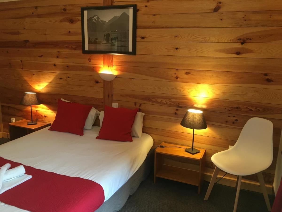 Hotel Valentin Pied Des Pistes เลส์เดอซาลป์ ภายนอก รูปภาพ