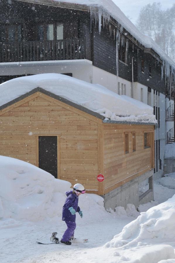 Hotel Valentin Pied Des Pistes เลส์เดอซาลป์ ภายนอก รูปภาพ