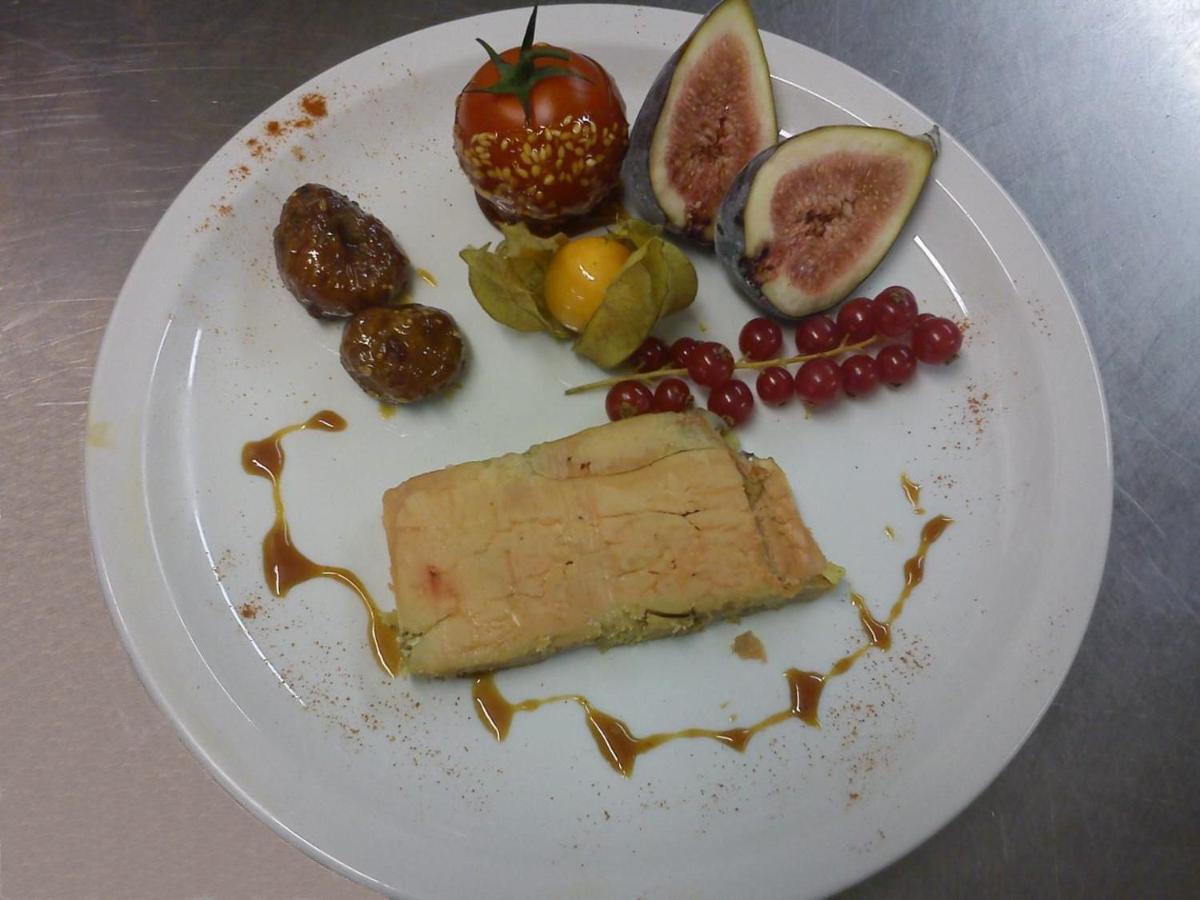 Hotel Valentin Pied Des Pistes เลส์เดอซาลป์ ภายนอก รูปภาพ